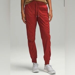 Lululemon Dance Studio Mid-Rise Jogger *Full Length
Terra Orange - Size 6